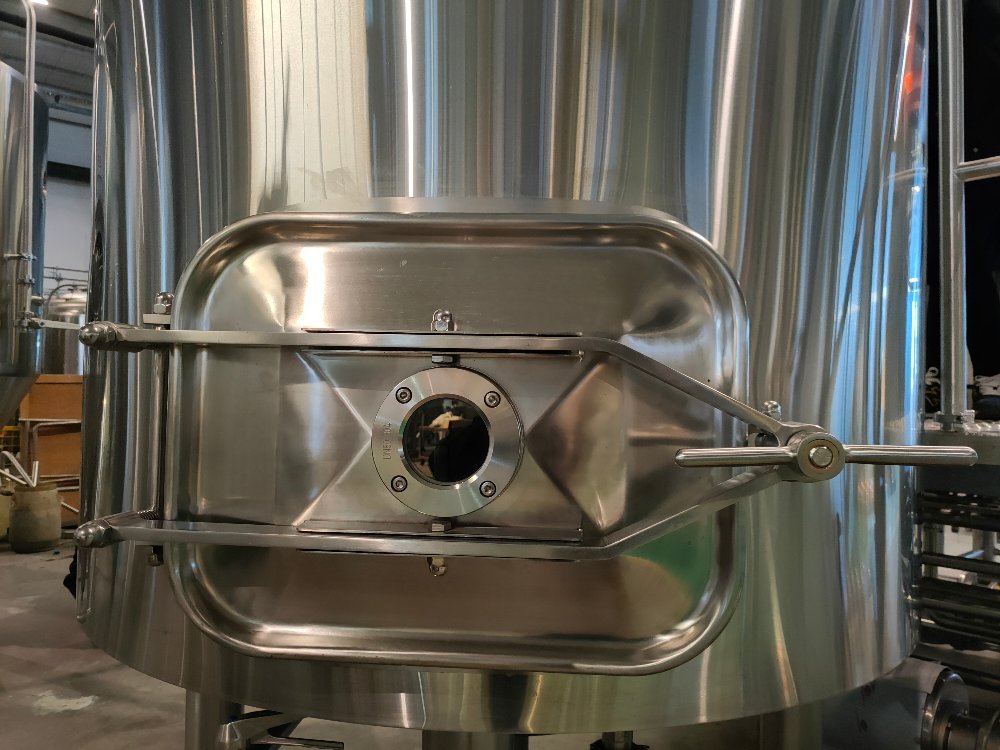 How much does commercial beer brewing equipment cost?